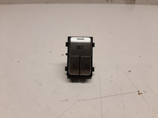 Jagu�r XF bal els� �l�s �ll�t� kapcsol� (8X2314776AAW) foto