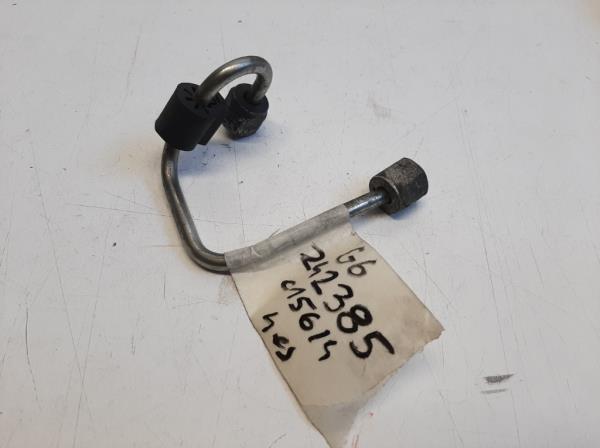 VW Golf VI nagynyom�s� �zemanyag cs�  foto