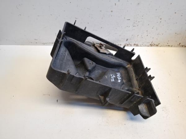 Skoda Fabia akkuml�tor tart� (5Z0915331A) foto