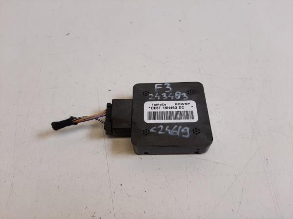 Ford Focus es�szenzor vez�rl� (DE8T19H463DC) foto
