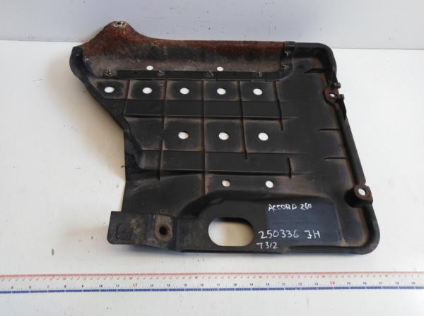 Honda Accord jobb h�ts� fen�klemezt�lca (74511TAO) foto