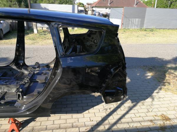 Renault Scenic bal h�ts� negyed  foto