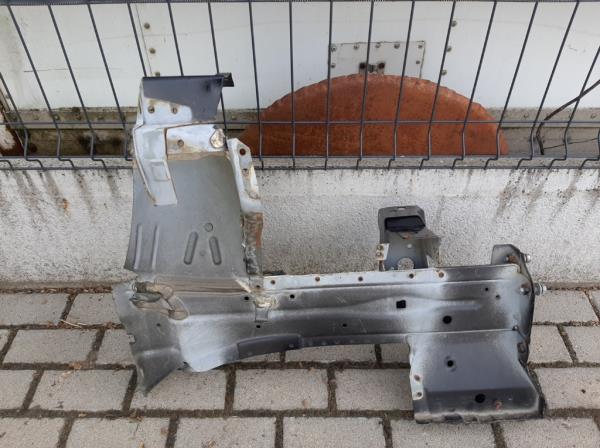 Nissan Leaf jobb els� negyed  foto