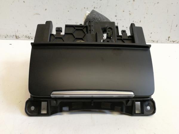 Audi A4 els� hamutart� (8K0857965) foto