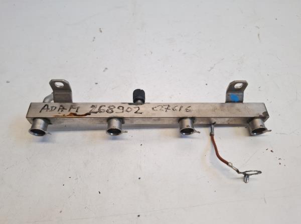 Opel Adam k�z�s nyom�cs� (55590487) foto