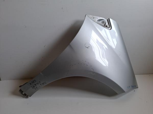 Mercedes A169 jobb els� s�rv�d�  foto