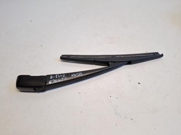 Suzuki Splash h�ts� ablakt�rl� kar  foto