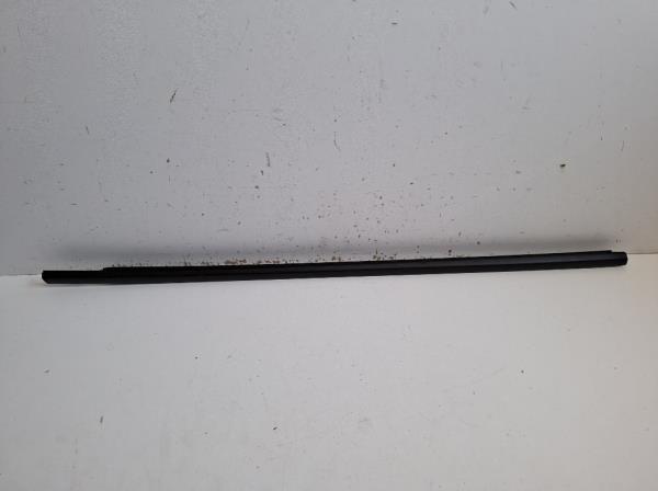 Nissan Leaf jobb els� v�zleh�z�  foto