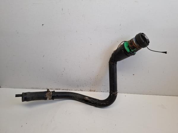 Toyota Aygo �zemanyag tankbe�nt�  foto