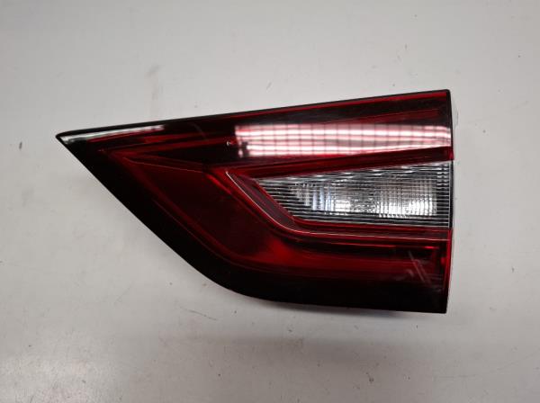 Nissan Juke jobb h�ts� bels� l�mpa (265506PA5A) foto