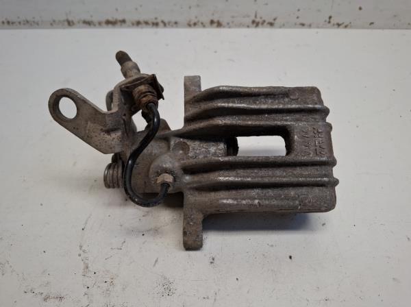 VW Golf plus bal h�ts� f�knyereg  foto