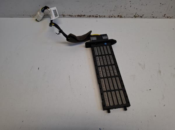 Nissan Navara f�t�sradi�tor elektromos  foto