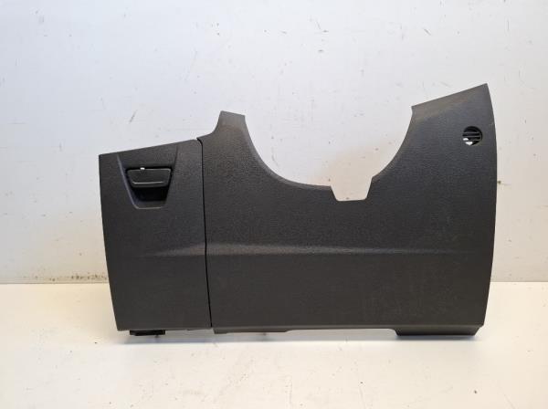 Ford Focus bal els� m�szerfal als� bor�t�s (BM51A043A88AHW) foto