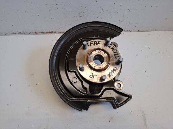 Nissan Leaf jobb els� csonk�llv�ny  foto