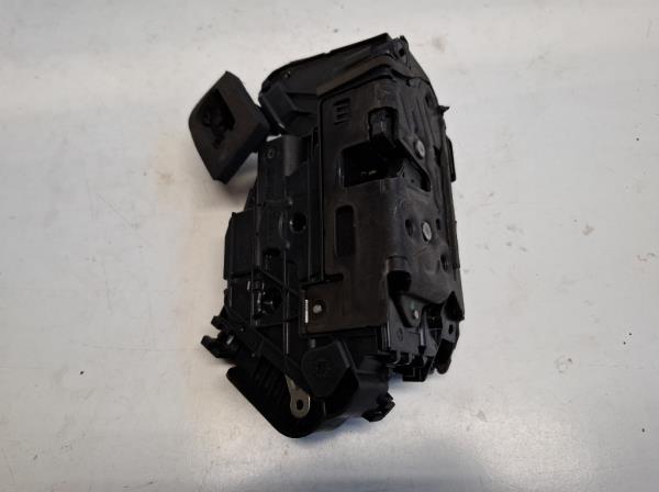 Skoda Octavia jobb els� ajt�z�r (5TB837016C) foto